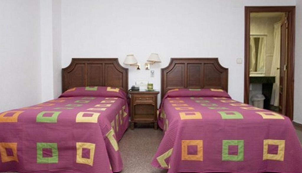 Hotel Avenida Yecla Camera foto